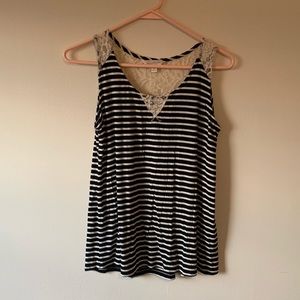 Tank top with lace detailing